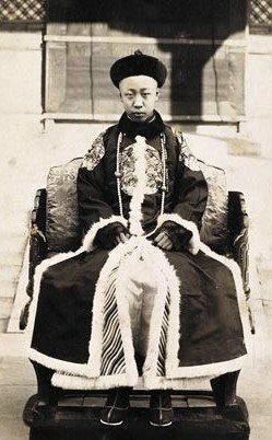 唯一善终的皇帝爱新觉罗溥仪,宣统皇帝溥仪的一生经历