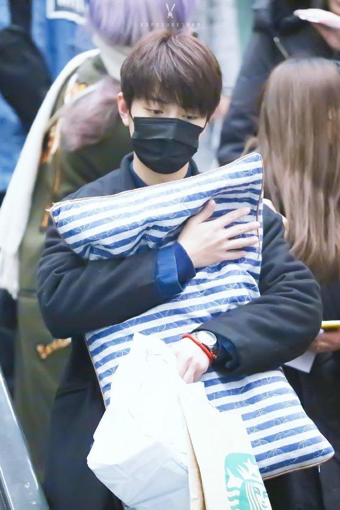 肖战喜欢的生日礼物,肖战收到什么新年礼物