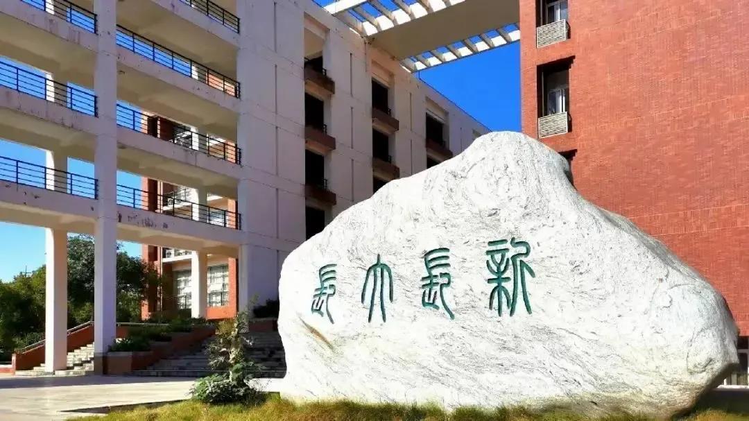 占地近5000亩！湖北一所大学坐拥“绝美”校园，学科实力“硬核”