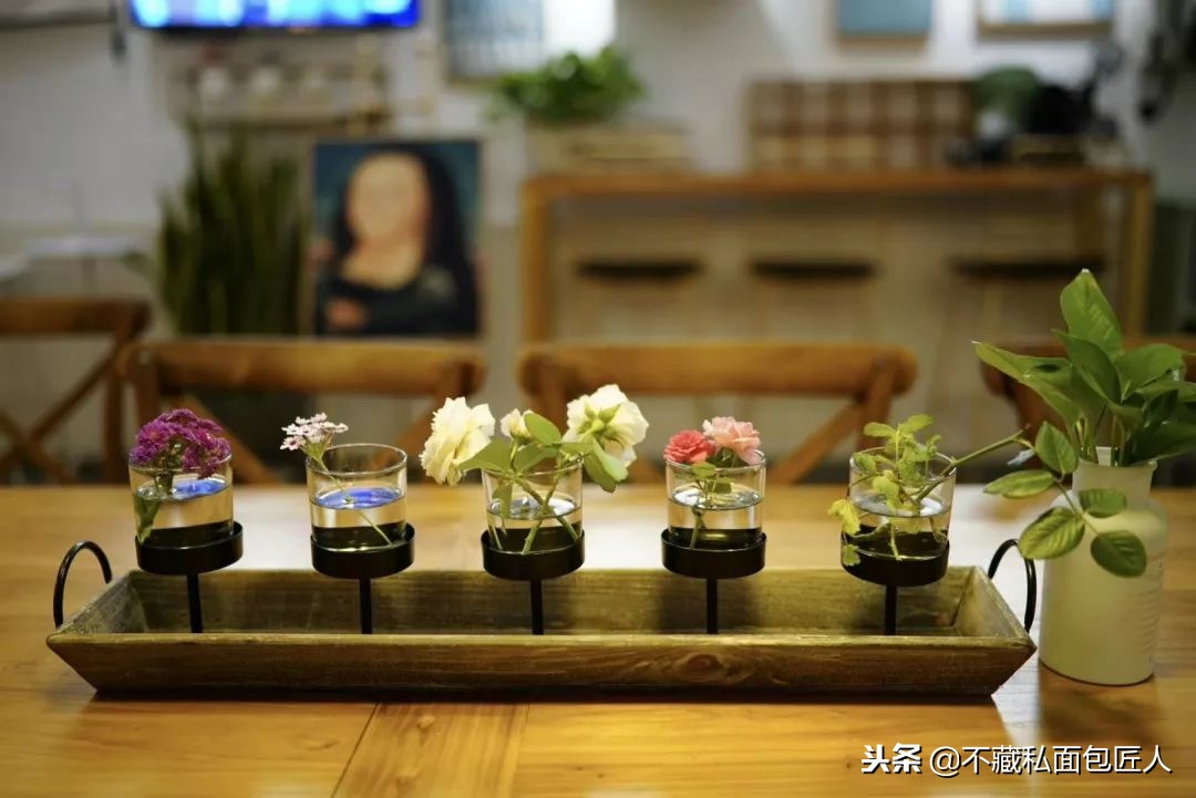 贪玩的面包师,面包里都有着诗和远方的味道