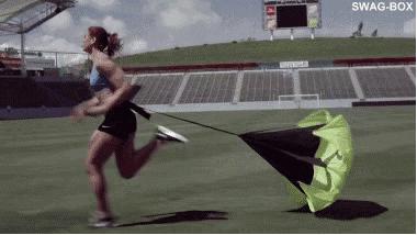 游泳缓解腰椎间盘突出症的原理,腰椎间盘突出游泳水温多少合适