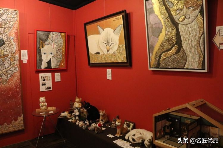 20岁少年建“猫猫寺”,和尚住持全是猫咪,网友:不敢撸不敢吸