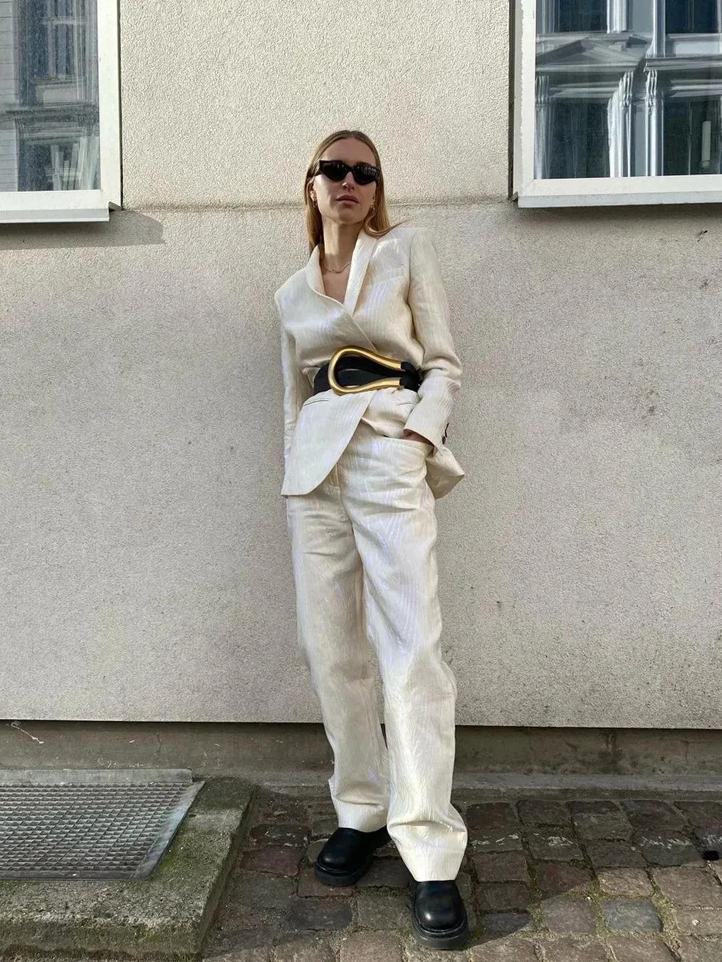 一条腰带拯救一条碎花裙,一条神奇的束腰带