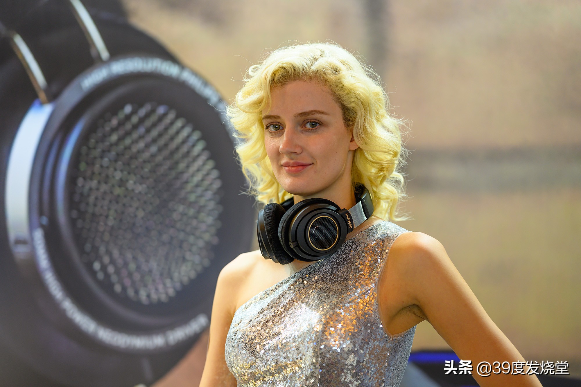 这5000元真值了!尼康Z85mmf/1.8轻量化人像镜头评测