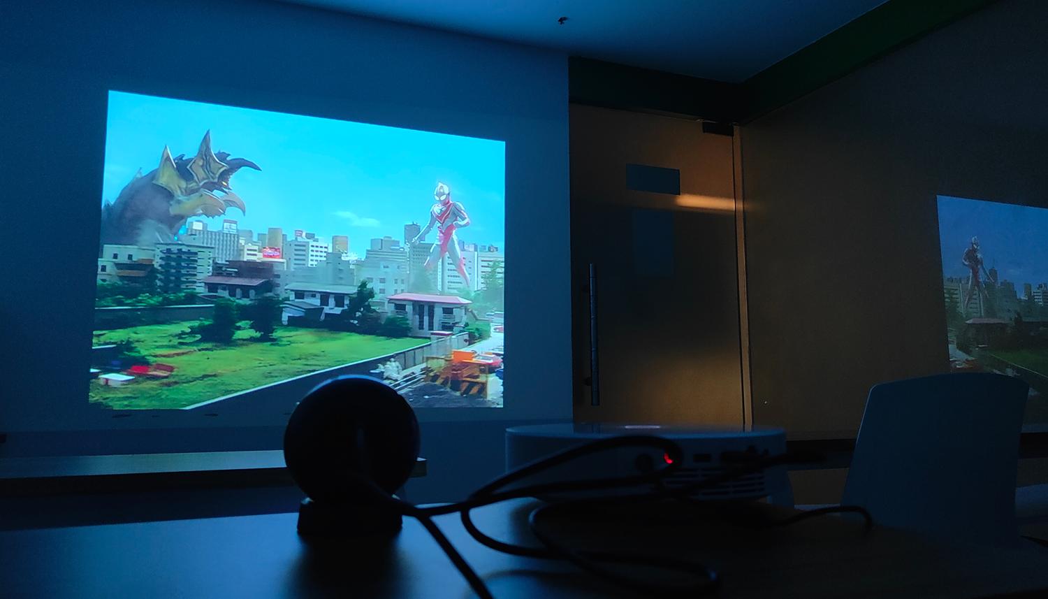 让Switch无线投屏?游戏零延迟的绿联星云瞭望者4K无线投屏器