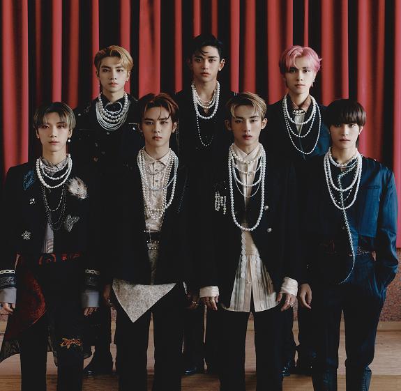 sm回应董思成演戏,董思成和sm解约了吗