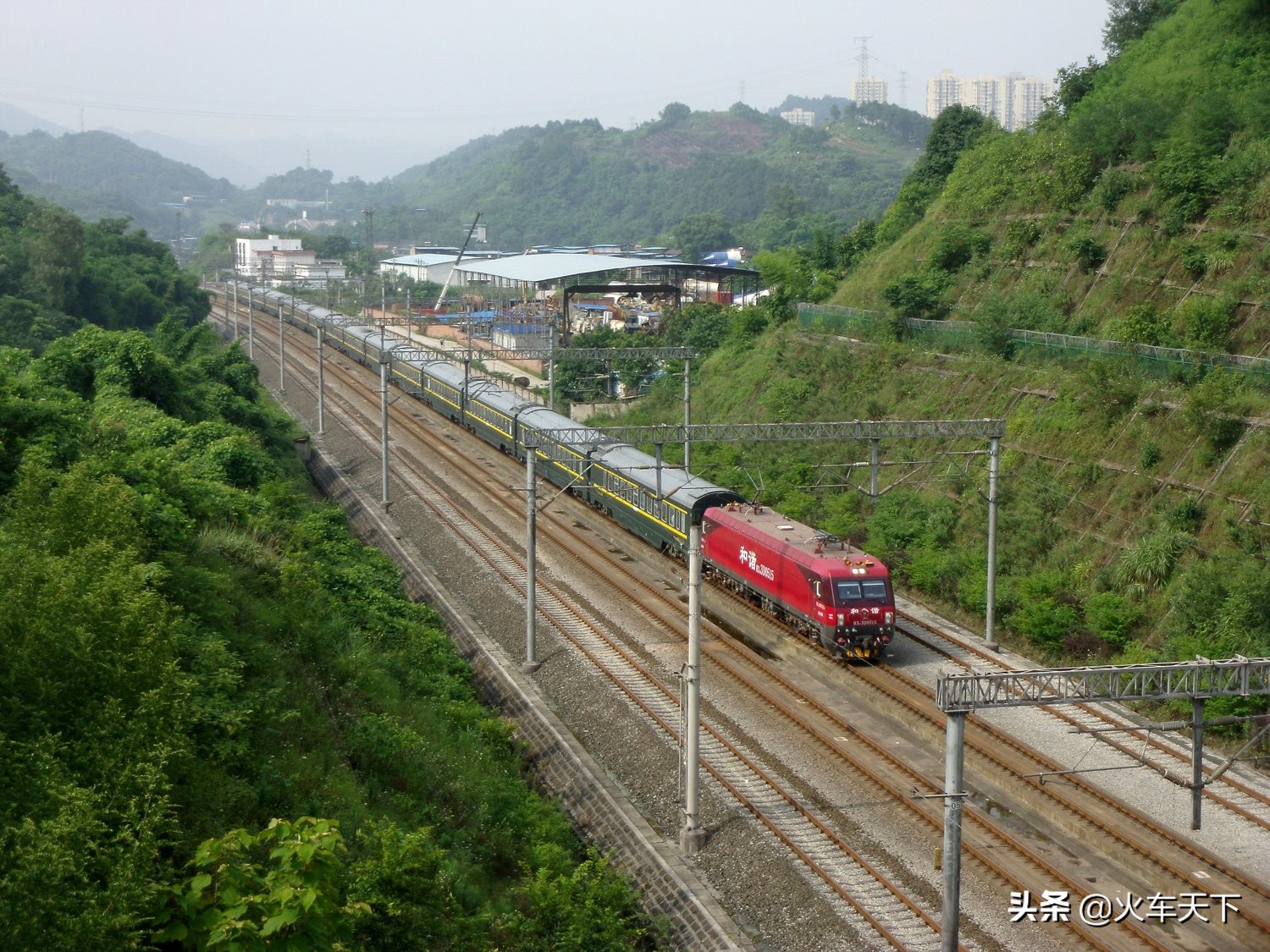 重庆到拉萨的火车是西宁的吗,从重庆到拉萨的火车经过哪些地方