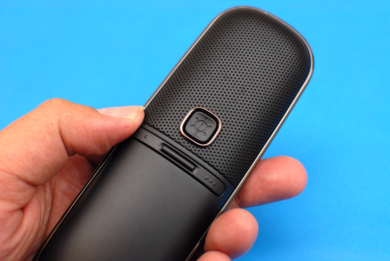 光由声动，开启炫酷的K歌新模式——发条植物园LED声动麦克风