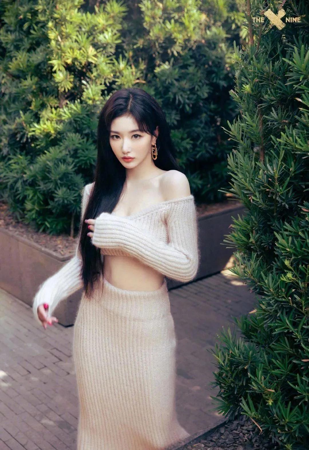 明星同款针织衫日常穿搭,秋天衣服推荐女毛衣