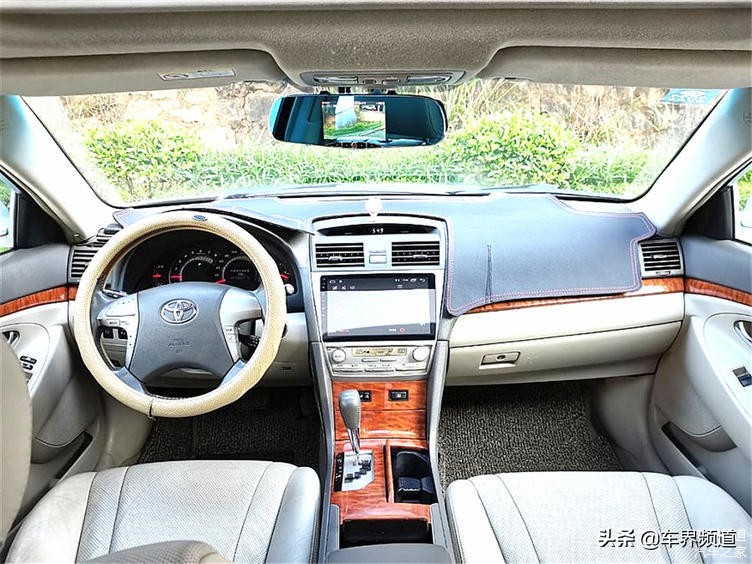 目前最好的六代凯美瑞,中庸新中式设计