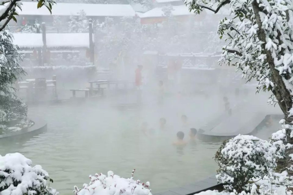 温泉星星竹海,咸宁万豪温泉谷游玩攻略