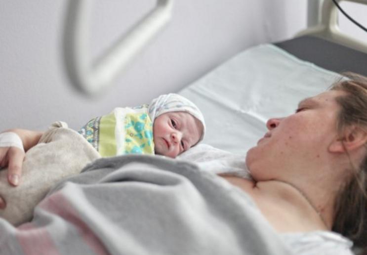 孩子怎样被生出来的?看完过程后,只想说母爱伟大