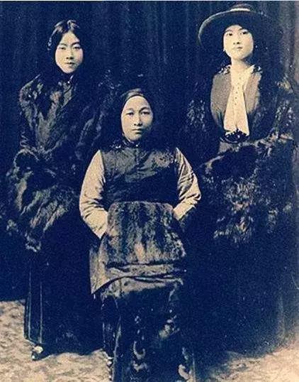 ​培养宋氏王朝：她是中国最强辣妈