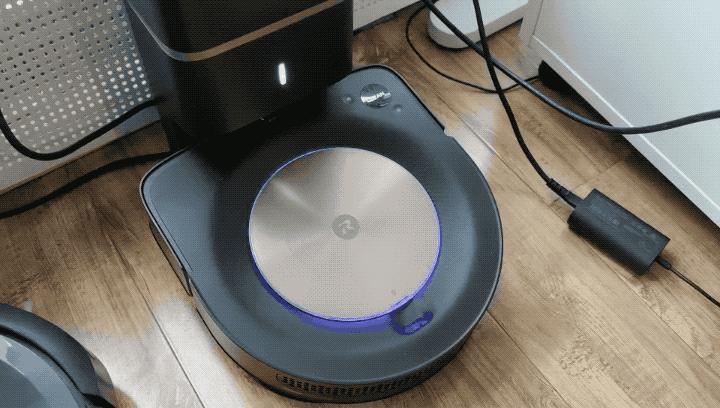 扫地机器人体验视频,体验体感机器人