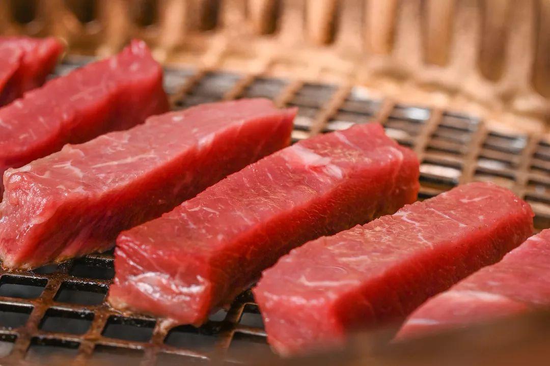 日本最贵和牛店,日本最厚的牛排店铺