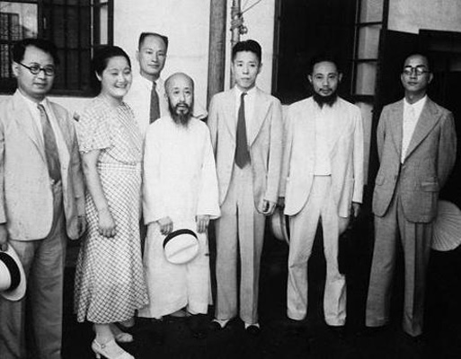 她高居副国级干部，去世后，却没有留下一分钱的遗产