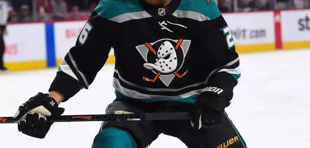 冰球帽子背后图,冰球面具规则