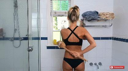 明星精致起来好吓人，花100万美金买床，20台加湿器放卧室