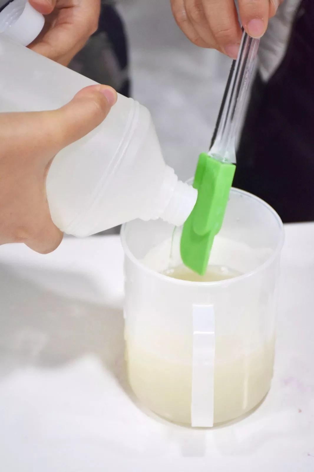 手工diy口红大概需要多久,10秒做口红