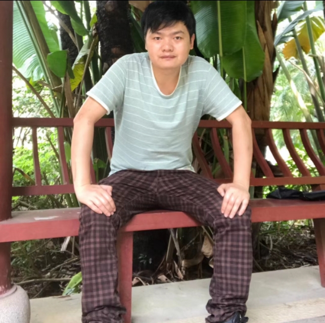 狗自拍图片,大黄狗自拍