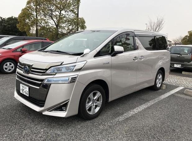 埃尔法加价30万左右,埃尔法为啥能加价30万