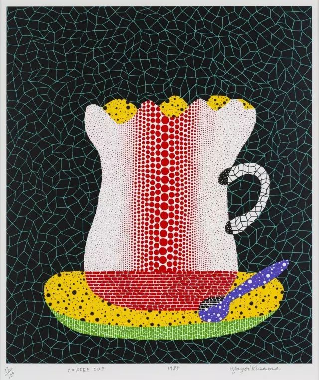 住了50年精神病院，一幅画却能卖2亿的日本国宝级画家：草间弥生