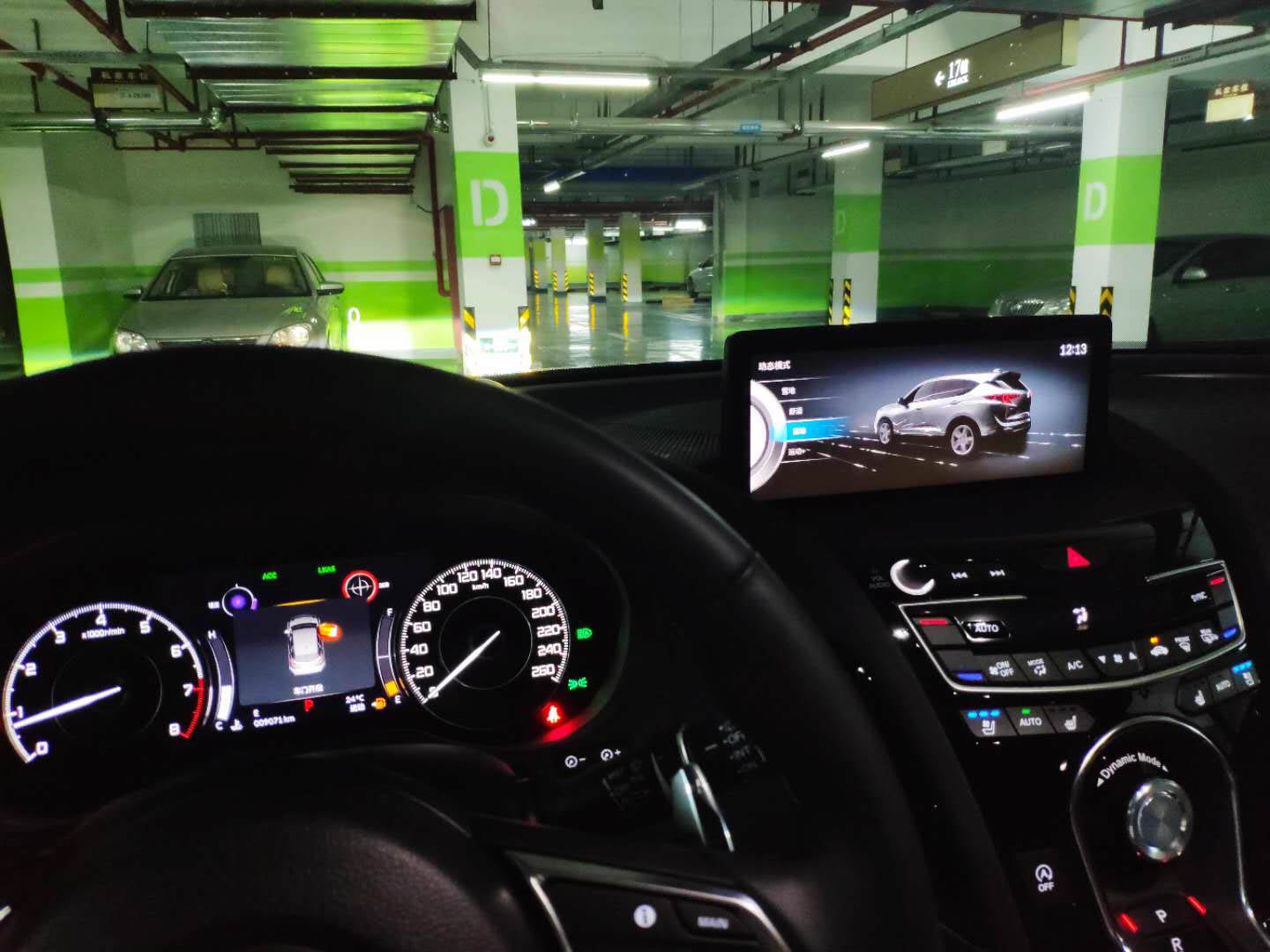 如果油表坏了啥表现,新手怎么看油表没油了给汽车加油