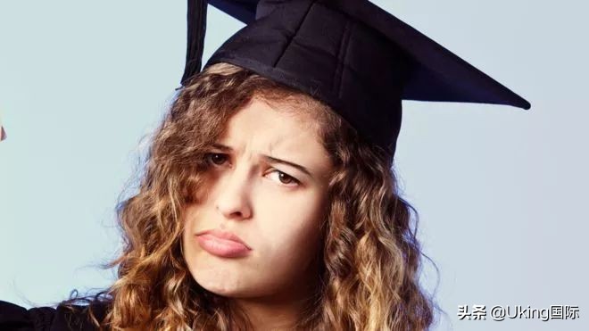 外国人念名字念错,在国外尴尬的中文名