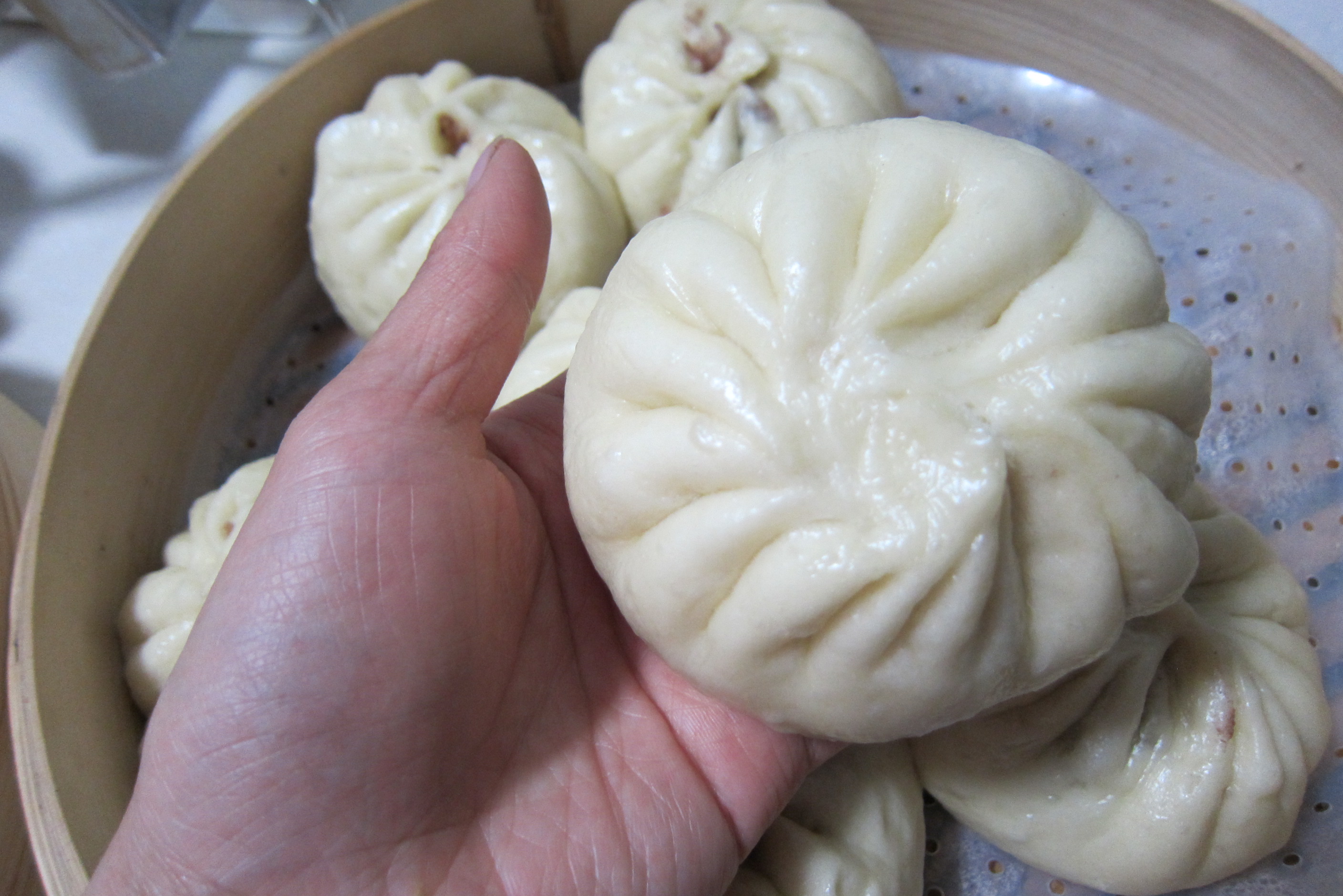 为什么包子铺包子又松软又特白,30年大厨教能开包子店的包子做法