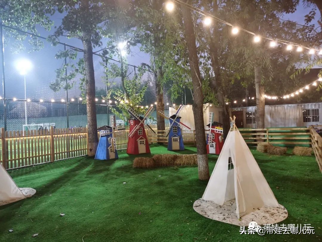 北京五环内新开萌宠乐园，除了喂动物，还能玩大滑梯、免费享帐篷