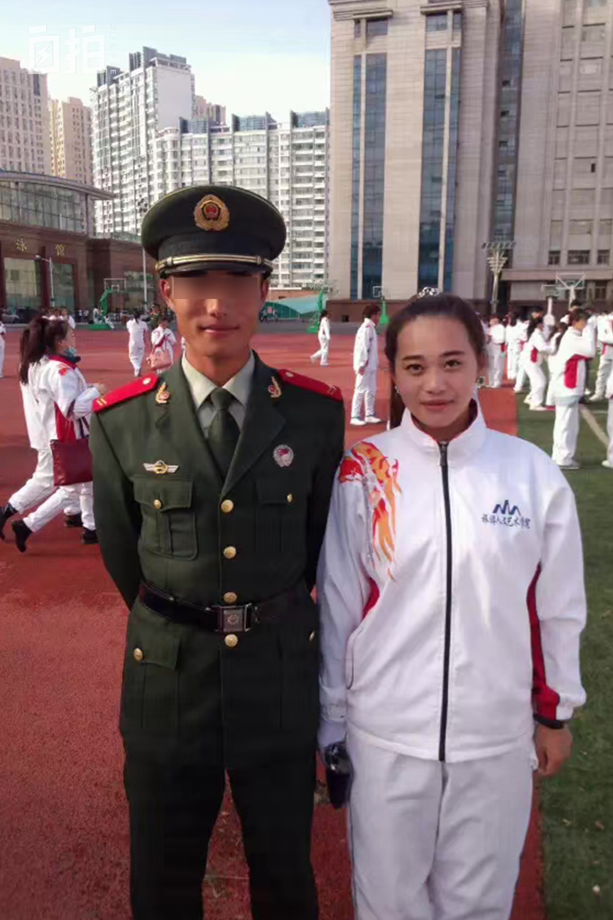 父亲和自己差45岁,裸辞回家陪爷爷