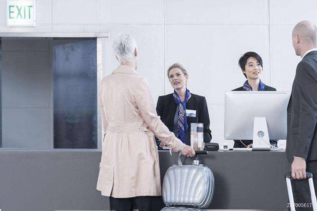 酒店前台办理房卡的流程,酒店补办房卡用的系统