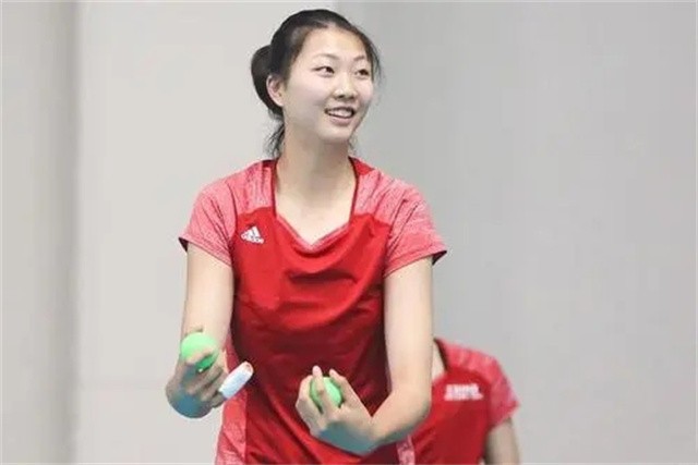 袁心玥13岁入伍,13岁入伍袁心玥年薪多少钱