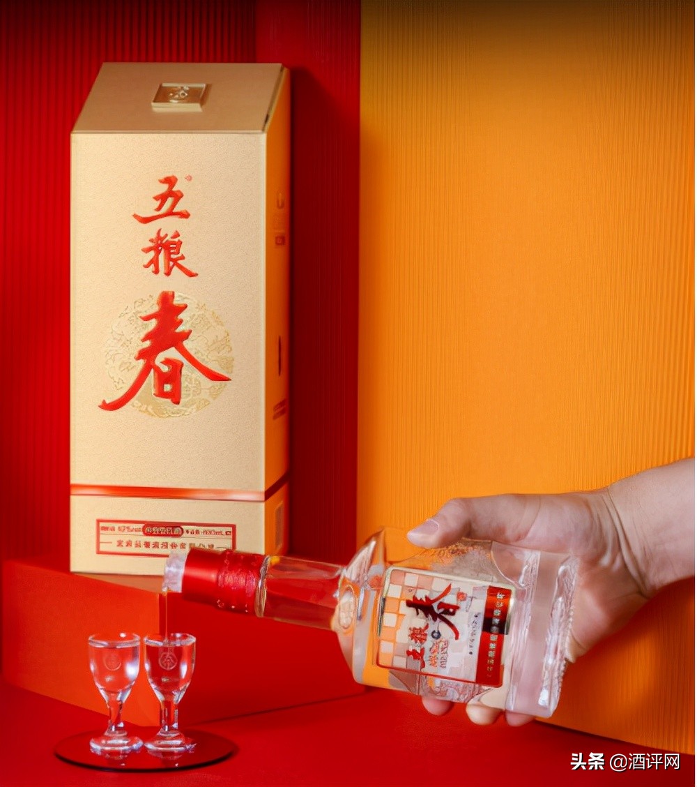 五粮特曲和五粮特曲精品哪个好喝,五粮春五粮特曲五粮精酿哪个好