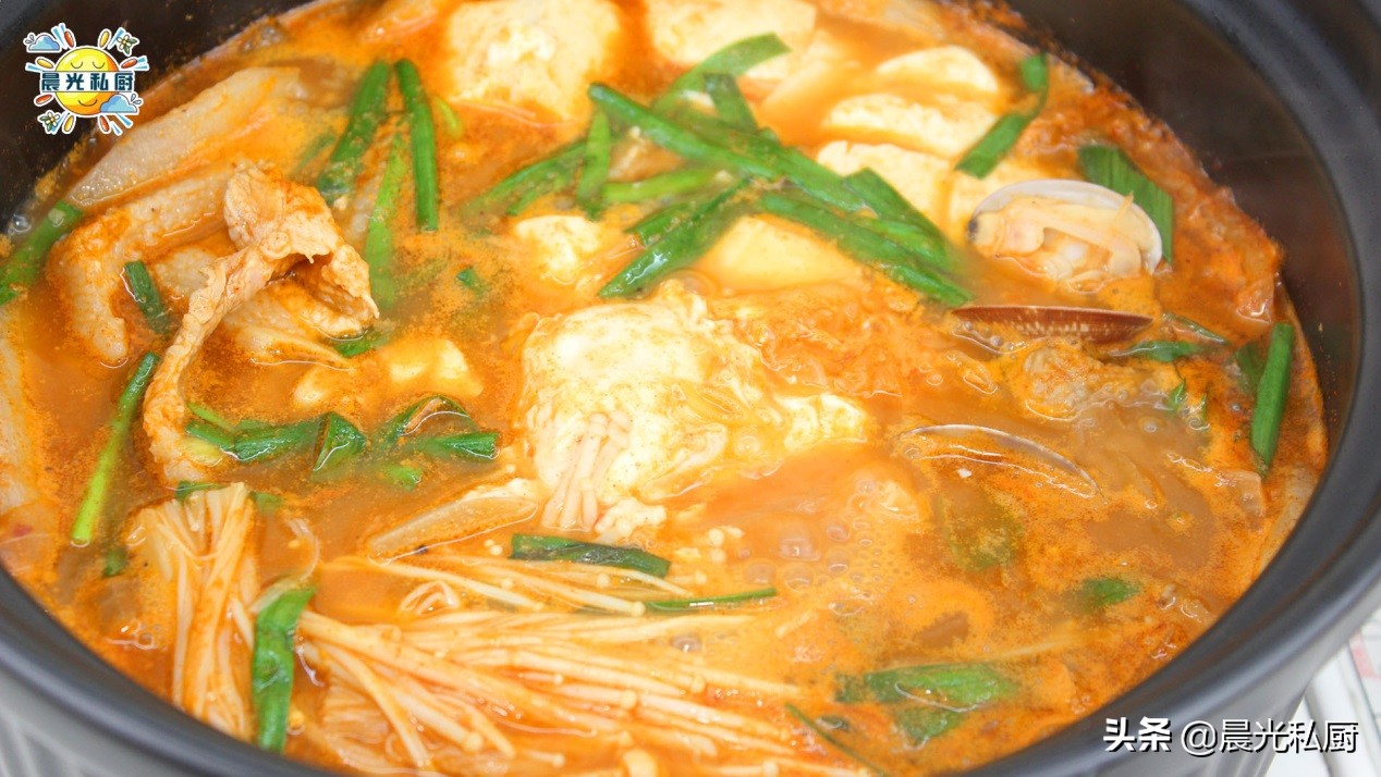 韩式泡菜锅酱汁配方,韩国泡菜猪肉锅教程