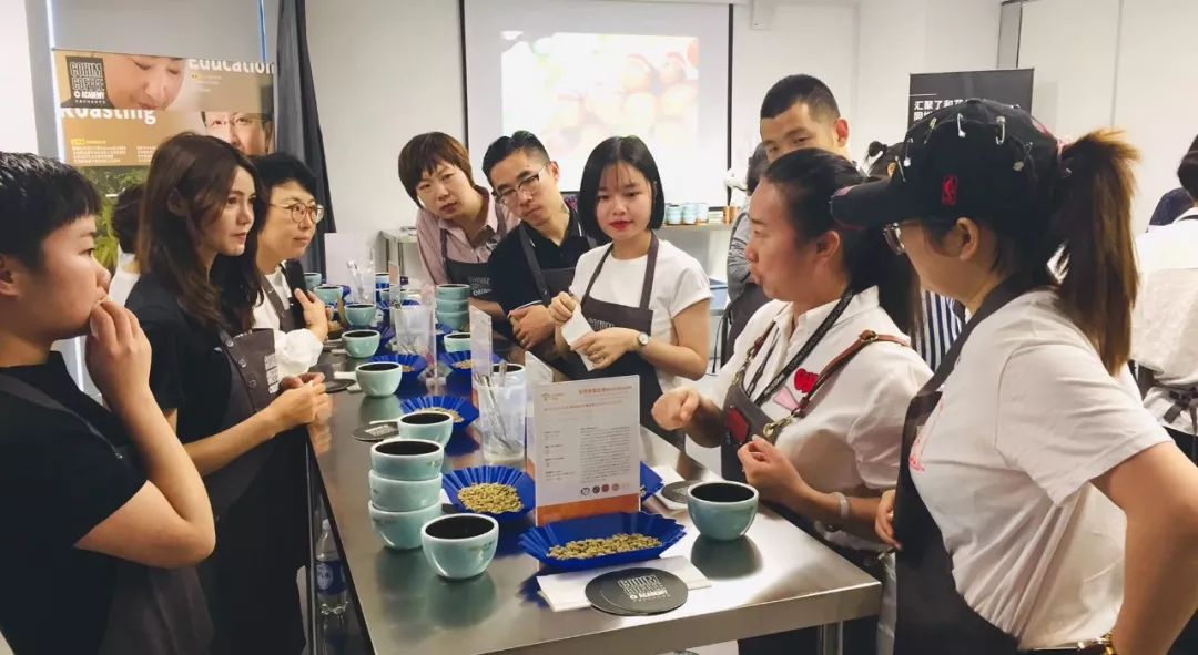 中赫时尚咖啡,中赫时尚咖啡学院学费