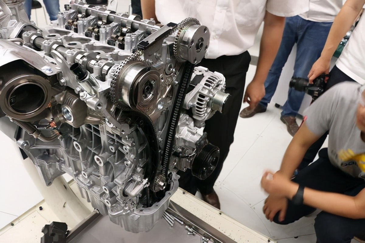 国产发动机如何？看看长城这款2.0T发动机，网友：迟到的国货之光