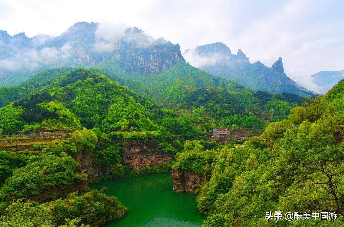 太行大峡谷苍翠欲滴,太行大峡谷风景区瀑布