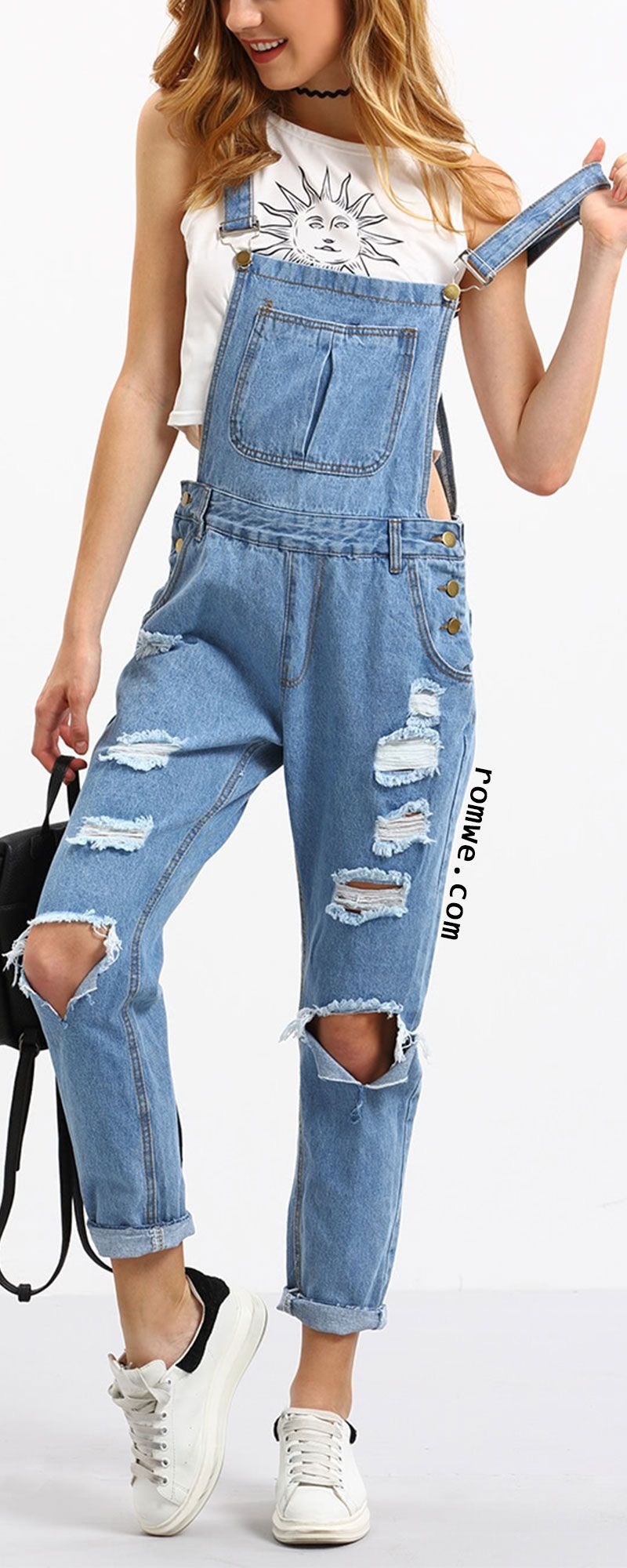 还在穿阔腿裤的你可能不知道,时髦精都悄悄穿起了束脚裤和背带裤