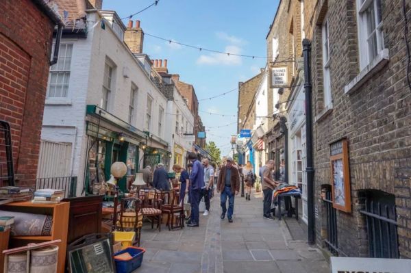 cnn评选出一生必去的50个地方,cnn评选的中国最美的40个旅行地