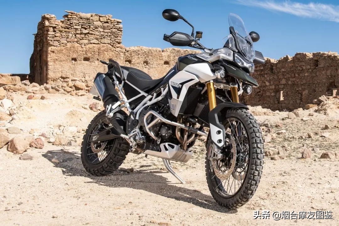 ktm790adv和凯旋900adv对比,ktm790adv和宝马水鸟哪个大