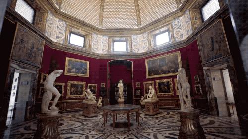 他捐了1000多亿文物,他捐给中国上千亿文物