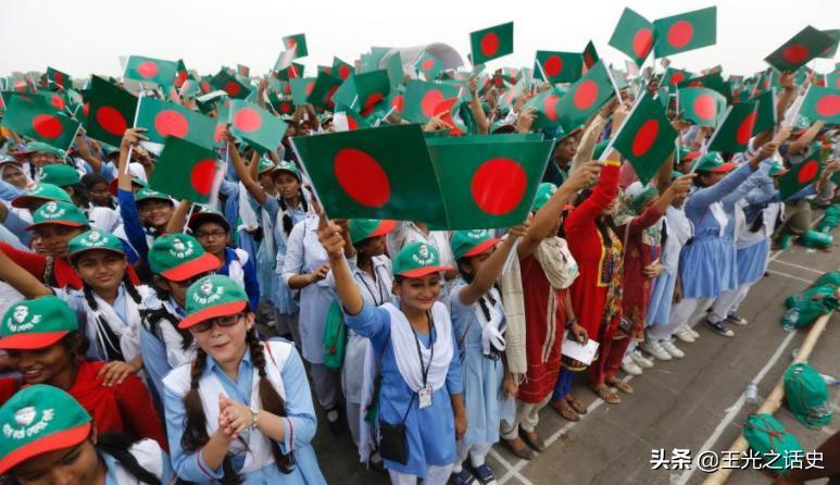 孟加拉为什么富人区旁边有贫民窟,孟加拉贫民区现状