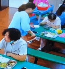 男子被车撞出3米求生欲,求生欲创造奇迹男子被撞