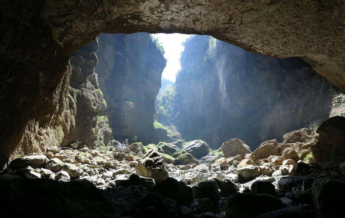 云南必去十大古镇景点推荐一下,云南必去的十大古镇景点推荐一下