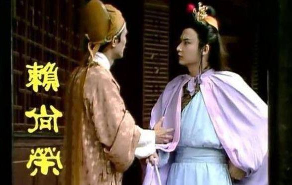 职场红楼梦：挖墙技术哪家强？赖大偷偷在飞翔