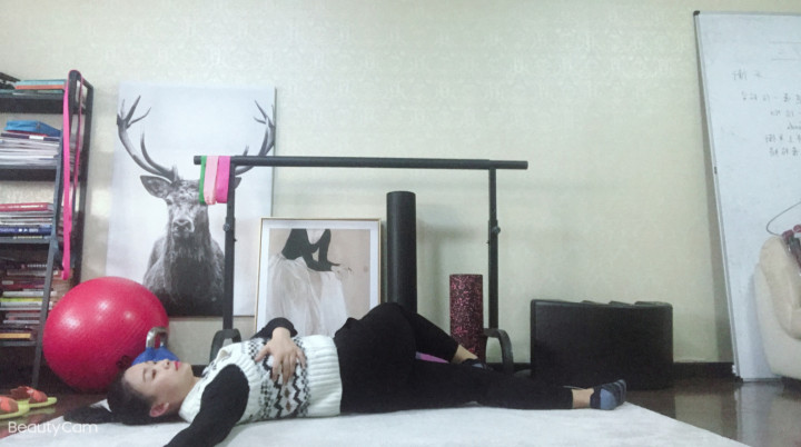 怎么能快速治疗肋骨外翻,如何矫正肋骨外翻