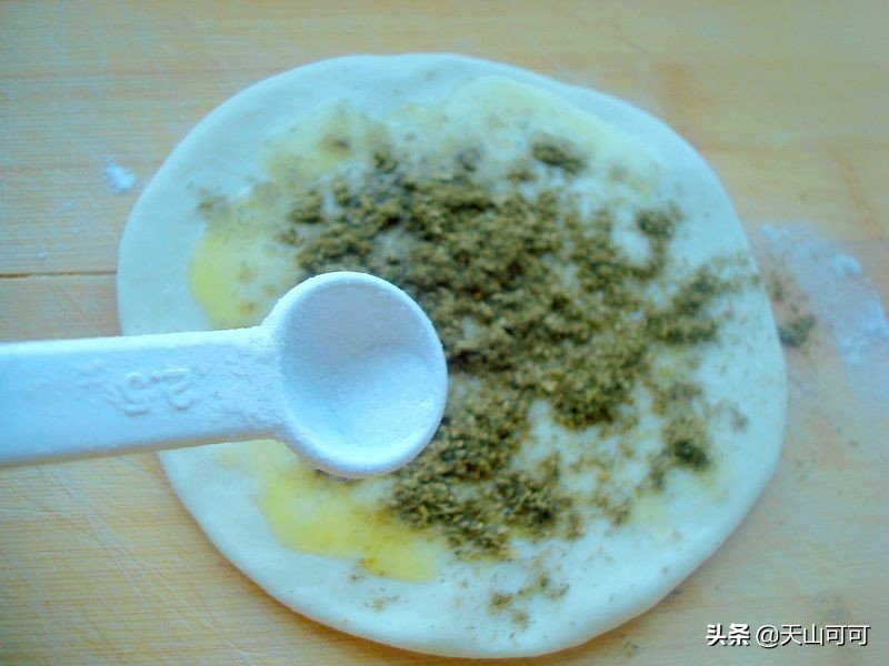 如何做西北香豆子烤饼,香豆子饼子的家常做法
