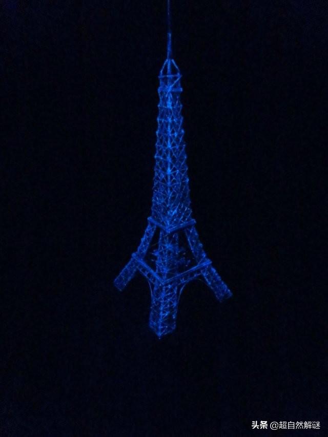 如何用牙签做一个埃菲尔铁塔,怎么用牙签和橡皮泥做埃菲尔铁塔