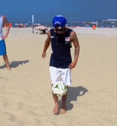 搞笑gif趣图妹子你别闹了,搞笑gif趣图妹子你这笑容太魔性了